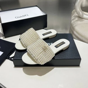 Шлепанцы Chanel F5821