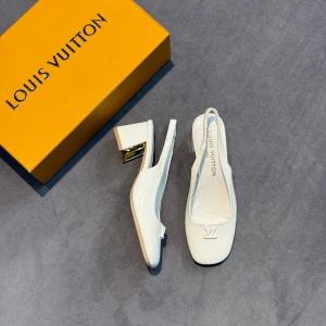Босоножки Louis Vuitton F5827