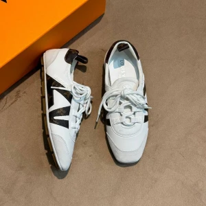 Кеды Louis Vuitton Sneakerina F6055