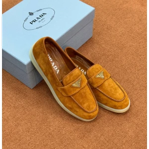 Лоферы Prada F6095