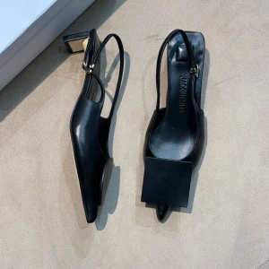 Босоножки Jacquemus F6099