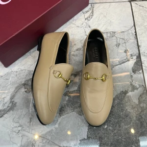 Лоферы Gucci F6238