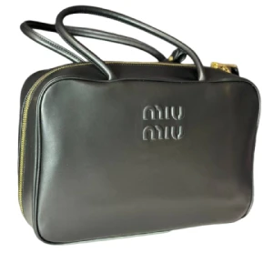 Сумка Miu Miu Leather Beau bag RN1080