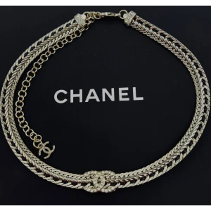 Колье Chanel V1050